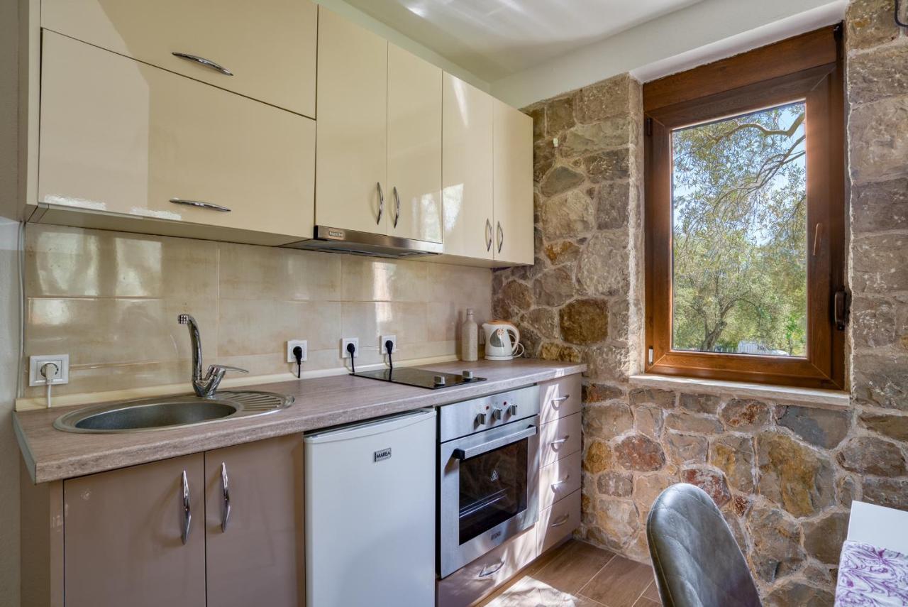 Апартаменти Stonehouse In Olives Улцинь Екстер'єр фото